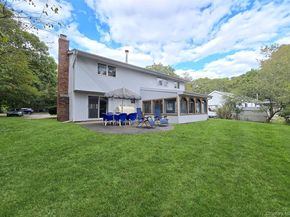 50 Hawthorne Street, Selden NY 11784