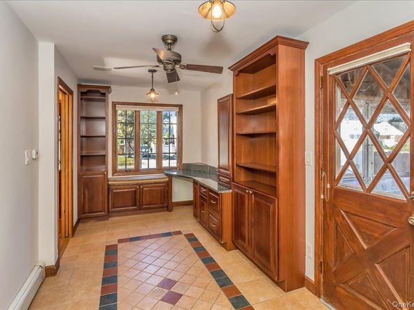 2186 McClellan Street, East Meadow NY 11554