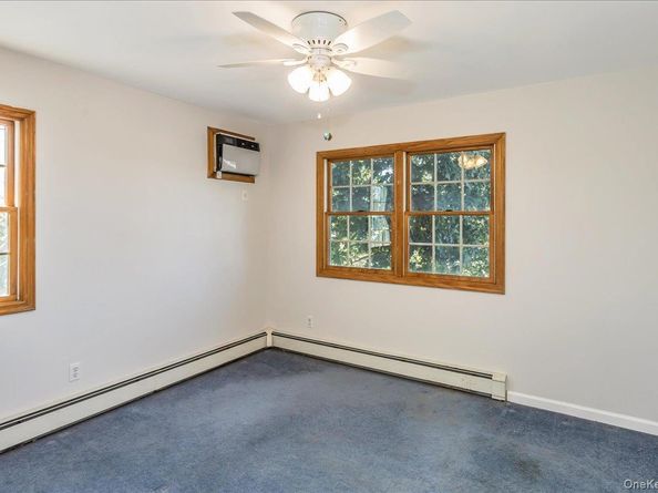 2186 McClellan Street, East Meadow NY 11554