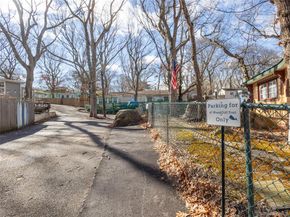 47 Woodcliff Trail, Baiting Hollow NY 11933