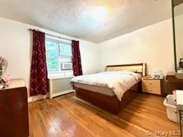 217-11 73 Avenue 2, Bayside NY 11364