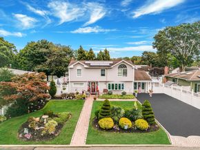 197 E 2nd Street, Deer Park NY 11729