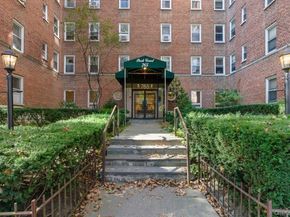765 Bronx River Road 2i, Bronxville NY 10708