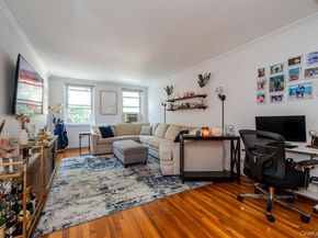 765 Bronx River Road 2i, Bronxville NY 10708