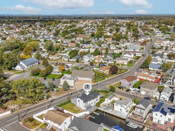 2675 Bellmore Avenue, Bellmore NY 11710