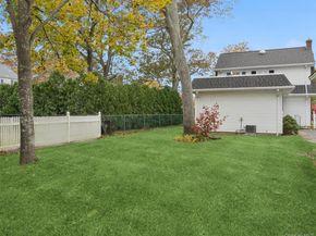 148 Woodhull Avenue, Riverside NY 11901