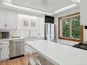 148 Woodhull Avenue, Riverside NY 11901