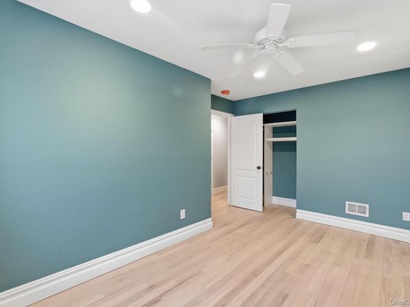 3328 Woodward Street, Oceanside NY 11572