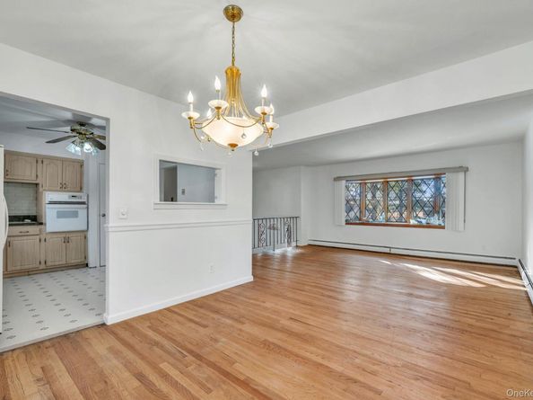 31 Virginia Court, Sayville NY 11782