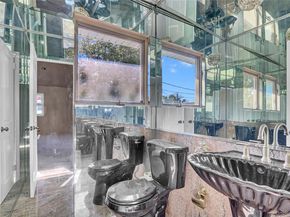 25 Park Circle, Cedarhurst NY 11516
