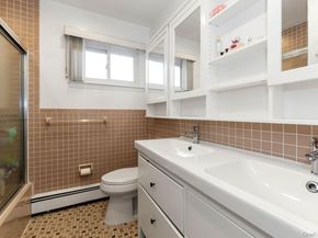 409 barnard Avenue, Woodmere NY 11559