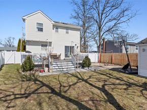 254 40th Street, Copiague NY 11726