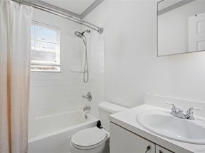 254 40th Street, Copiague NY 11726