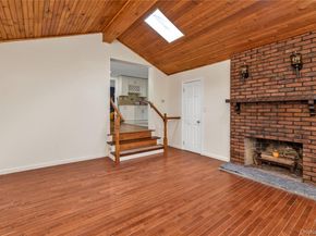 16 Fairfield Avenue, Port Washington NY 11050