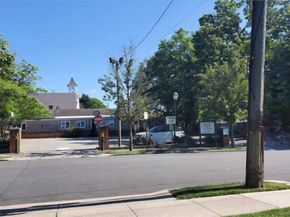 21-23 George Street, Manhasset NY 11030