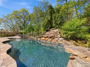 33 Greenbriar Drive, Chappaqua NY 10514