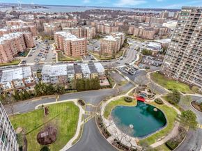 2 Bay Club 11F, Bayside NY 11360