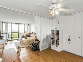 2 Bay Club 11F, Bayside NY 11360