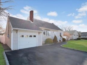10 Bainbridge Avenue, Melville NY 11747