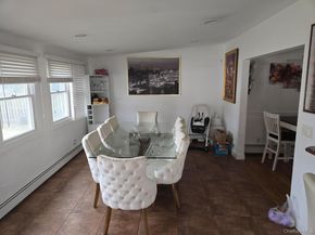 10 Bainbridge Avenue, Melville NY 11747