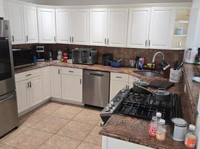 10 Bainbridge Avenue, Melville NY 11747