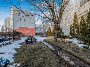 121 Sunset Boulevard 10121, Bronx NY 10473