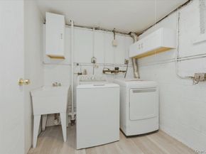 4 Lawrence Place, Pelham NY 10803