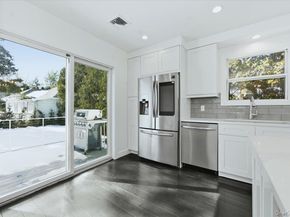 4 Lawrence Place, Pelham NY 10803