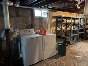 33 Lakewood Avenue, Ronkonkoma NY 11779