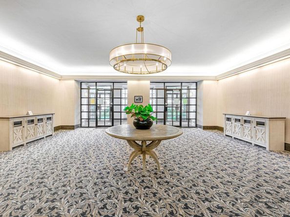 98-120 Queens Boulevard 5D, Rego Park NY 11374