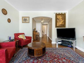 98-120 Queens Boulevard 5D, Rego Park NY 11374