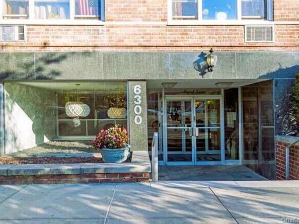 6300 Riverdale Avenue 5C, Bronx NY 10471