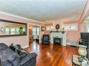 49 Malden Avenue, Lynbrook NY 11563