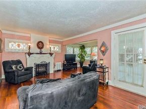 49 Malden Avenue, Lynbrook NY 11563