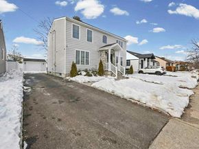 99 Kuhl Avenue, Hicksville NY 11801