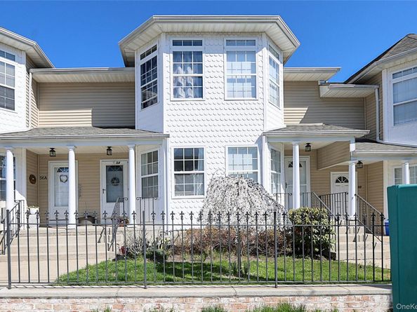 54 Landing Road, Glen Cove NY 11542