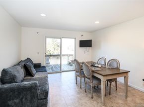 54 Landing Road, Glen Cove NY 11542
