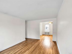 3 Edwards Street 1 G, Roslyn Heights NY 11577