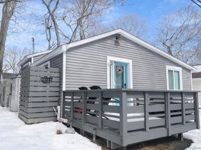 24 Anchor Path, Baiting Hollow NY 11933