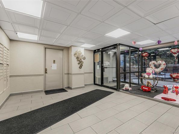 1725 Edison Avenue 1F, Bronx NY 10461