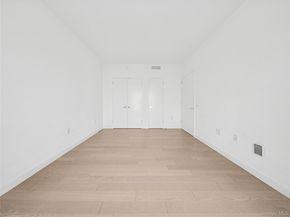 252 south Street 68K, New York (Manhattan) NY 10002