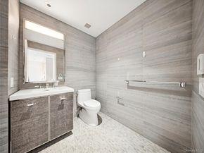 252 south Street 68K, New York (Manhattan) NY 10002