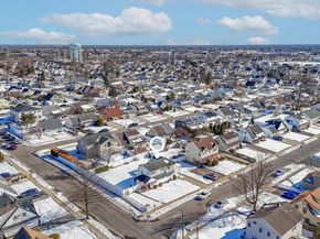 190 Meridian Road, Levittown NY 11756