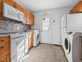 190 Meridian Road, Levittown NY 11756