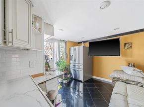 86 Overlook Drive, East Islip NY 11730