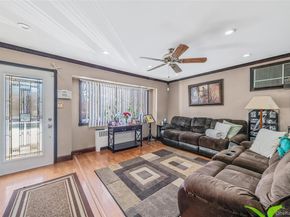 86 Overlook Drive, East Islip NY 11730