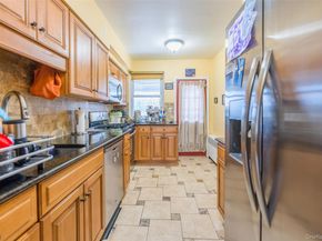 3214 Rawlins Avenue, Bronx NY 10465