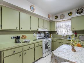 5732 138th Street, Flushing NY 11355