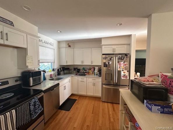 21 Ruby Lane, Huntington Station NY 11746