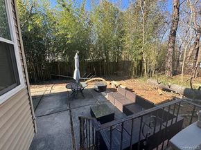 21 Ruby Lane, Huntington Station NY 11746